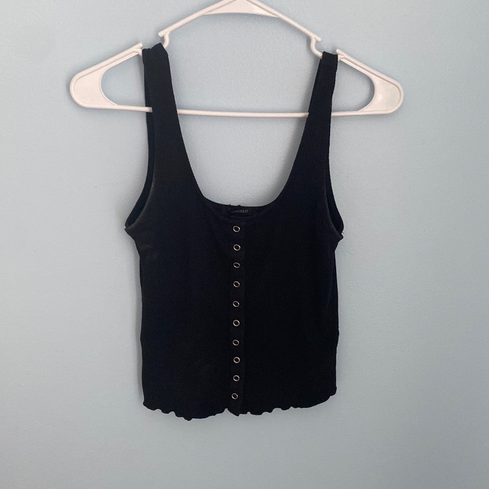 FOREVER 21 CUTE BLACK SHIRT